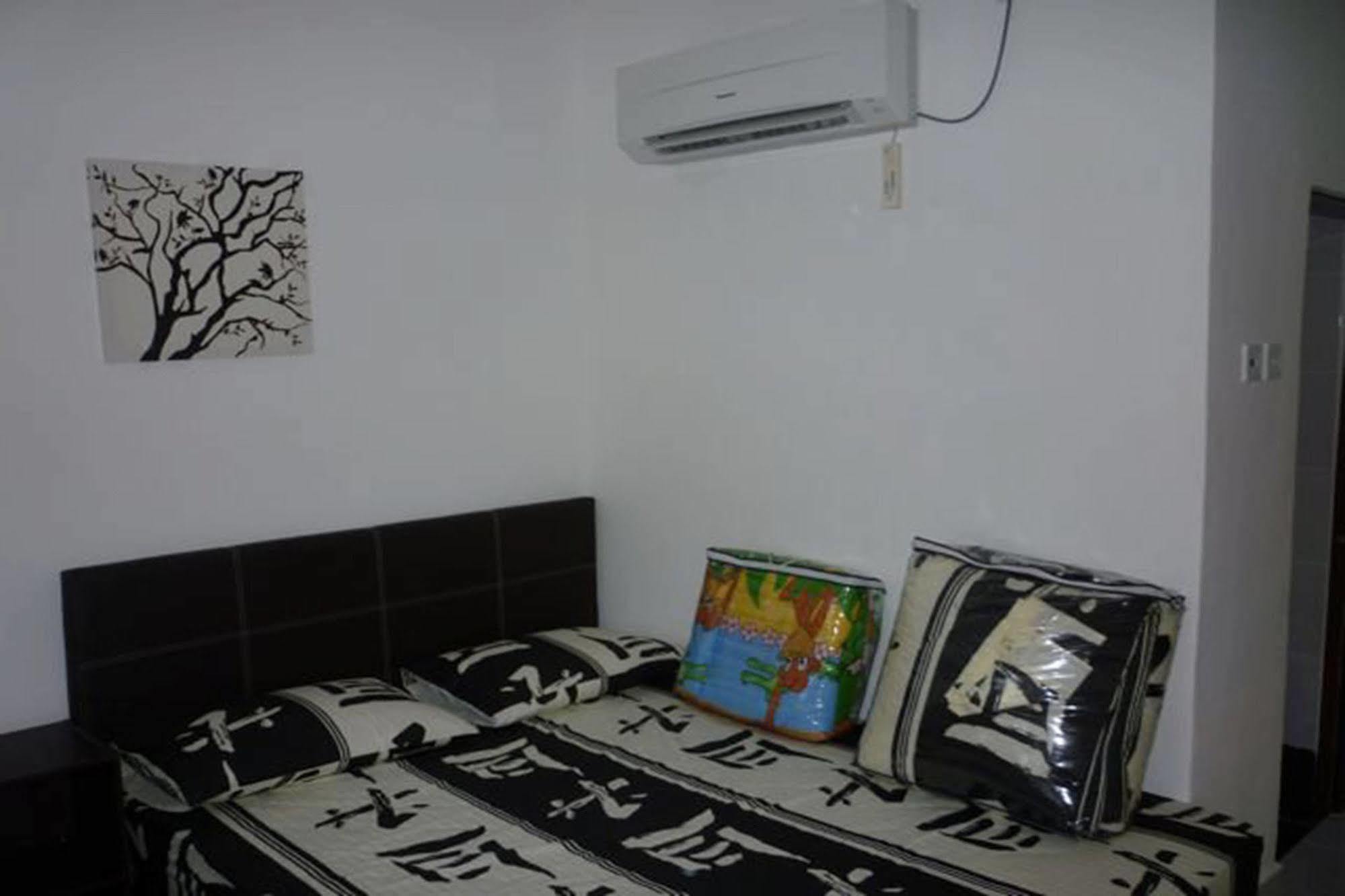 One Motel And Cafe Kuah Dış mekan fotoğraf